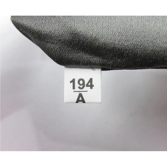 Miu Miu Red and Cream Clutch - Picture 16 of 16